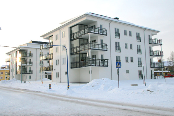 Kvarteret Triangeln, Edsbyn. 2 punkthus med 30 lägenheter. Byggår 2007-2008.
